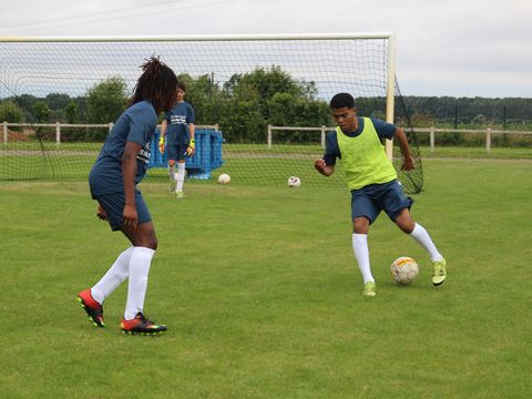 stage foot bretagne