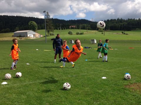 Stage de football dans le Jura